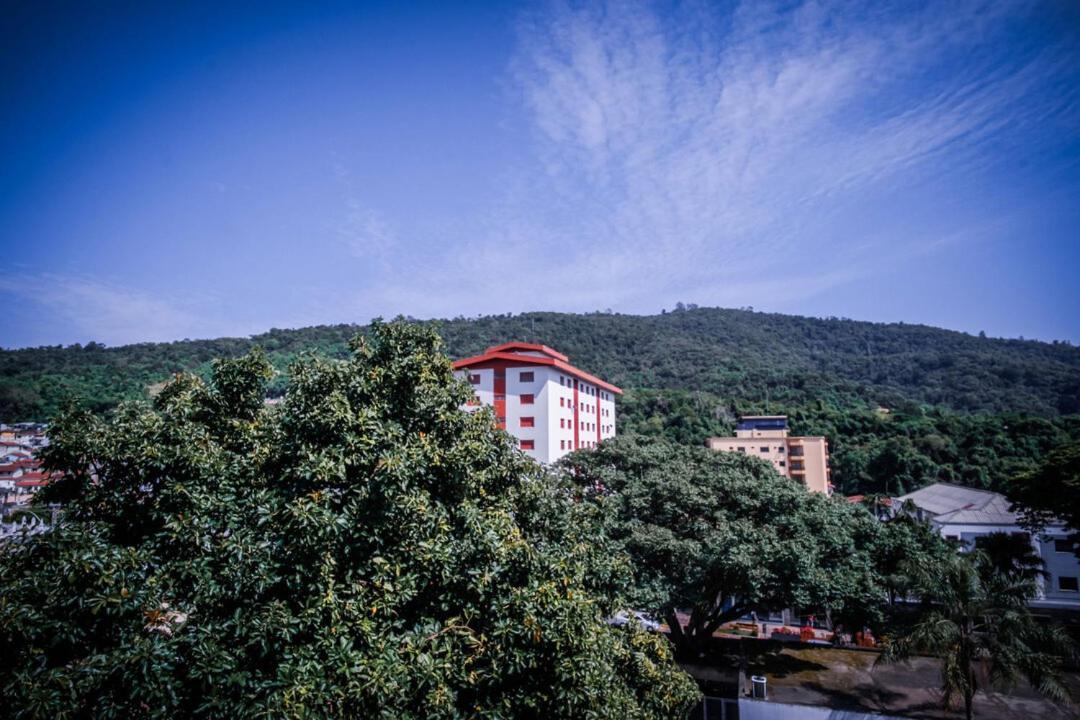 Appartamento Apto Com Wifi No Centro De Aguas De Lindoia Sp Esterno foto